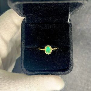 Esmerald Stone 925 sterling silver gold plated ring